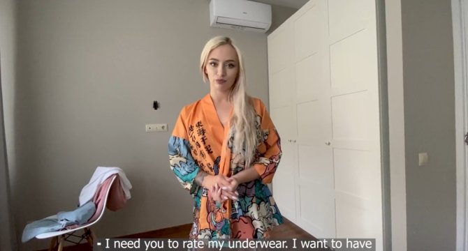 Сестра хочет пойти на свидание, но прежде, просит брата научить ее сексу